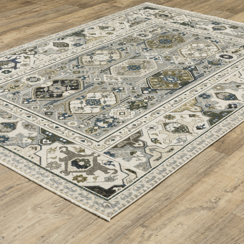 Erlich Oriental Indoor Rug, Rectangle 3'10" x 5'6"