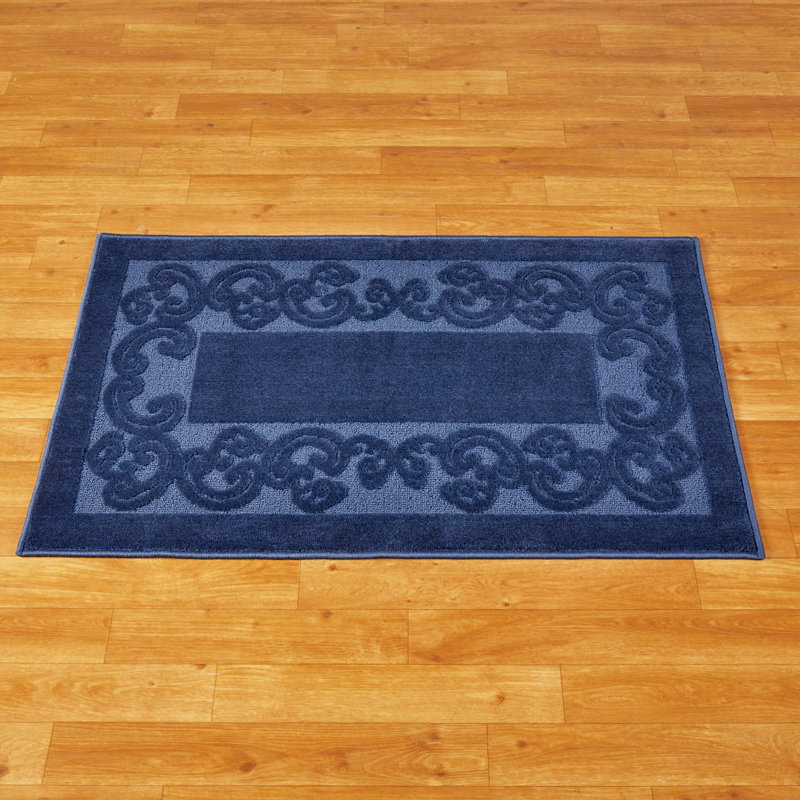 Charlton Home® Exquisite Scroll Border Rug | Wayfair