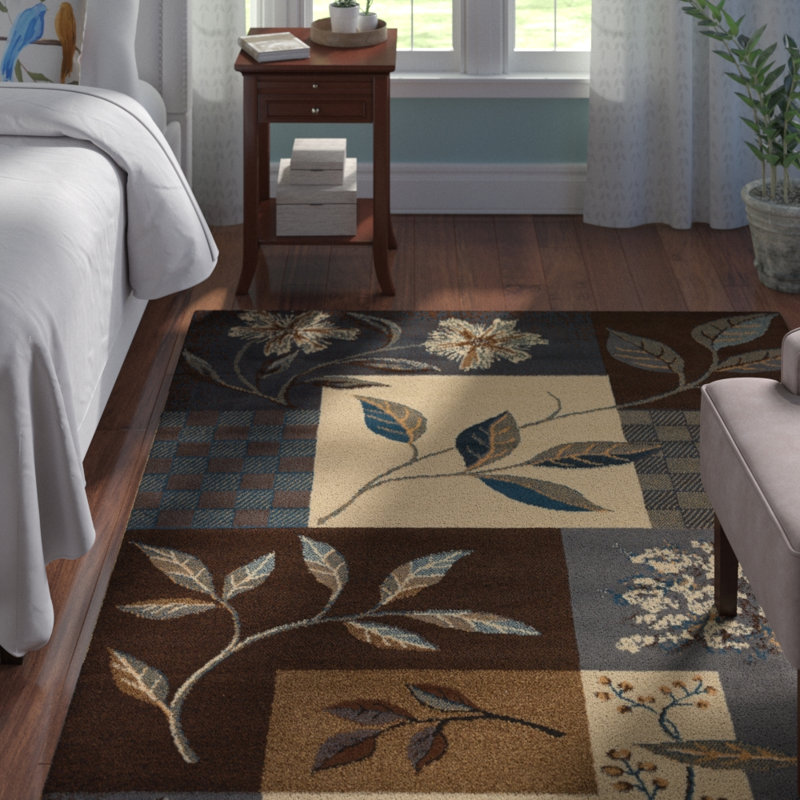 Aguilar Floral Indoor Rug, Rectangle 5'3" x 7'6"