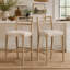 Ensemble de tabourets de bar à dossier échelle de style campagnard charmant, confortables et durables pour les espaces repas modernes.