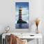 Phare blanc et rouge-573351922