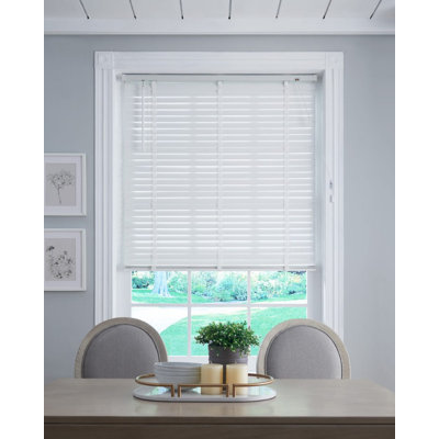 Room Darkning Wood Venetian Blind