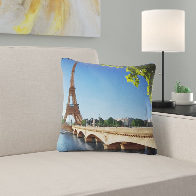 Pont à Paris, Tour Eiffel Paris - Coussin imprimé paysage urbain, 18 po x 18 po