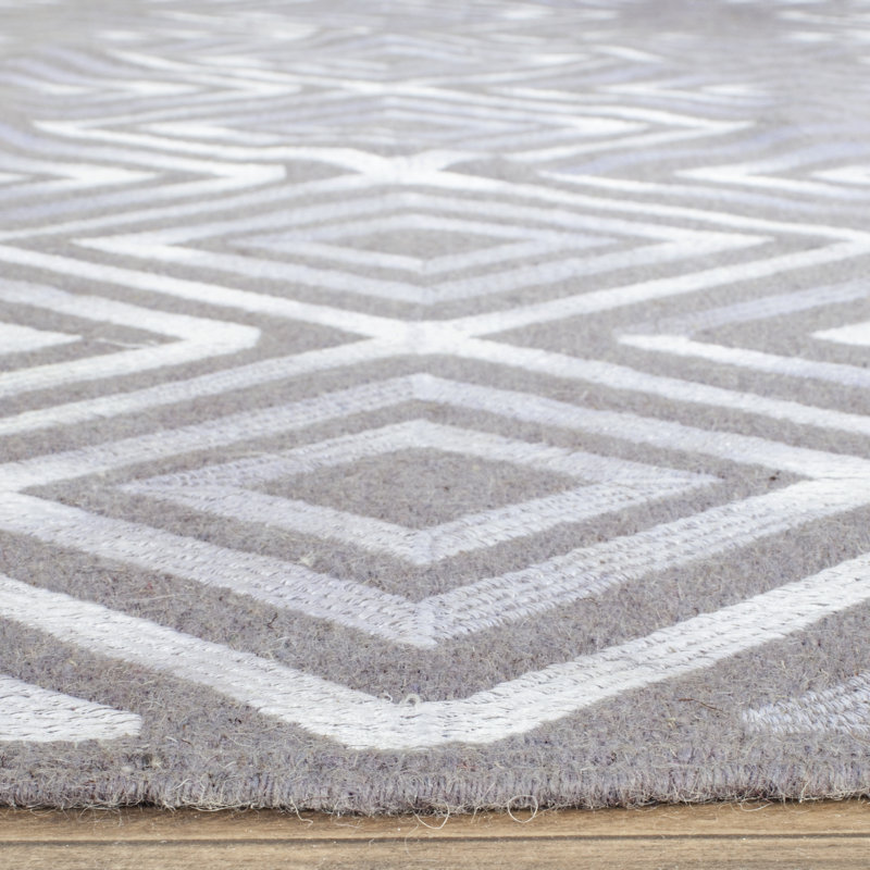 Nylah Geometric Wool Hand Woven Area Rug, Rectangle 152 x 244 cm