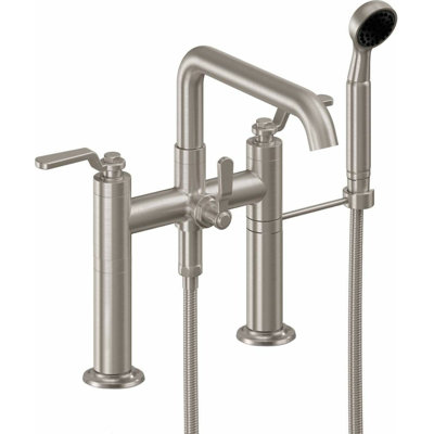Descanso Tub Filler with Diverter
