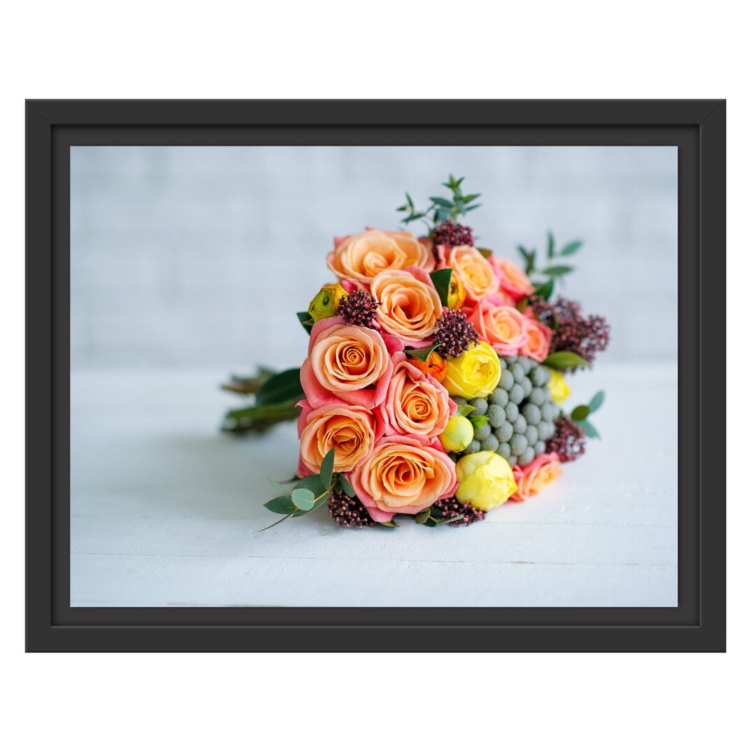 Gerahmtes Wandbild Romantischer Blumenstrauß