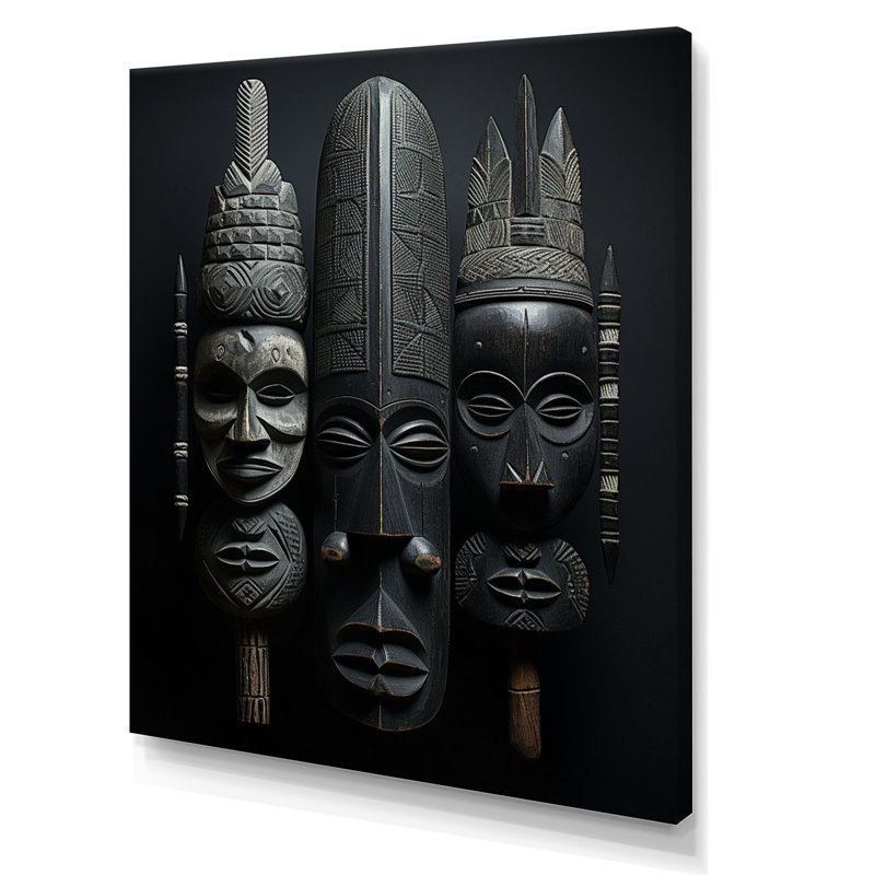 Masque africain sur toile Laesha, Toile tendue, 32" H x 24" W
