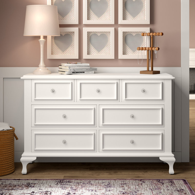 Ersin 53'' W 7 - Drawer Dresser