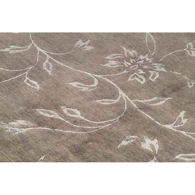 Himalayan Floral Area Rug in Gray