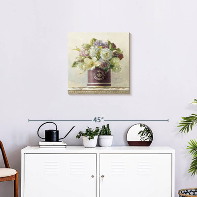 Harnek Tulips In Aubergine Hatbox