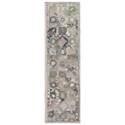 Antkeo 126 Area Rug In Green / Beige
