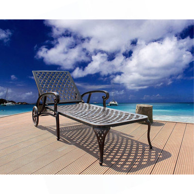 Aluminium Cast Lounge Chair 1Pcs