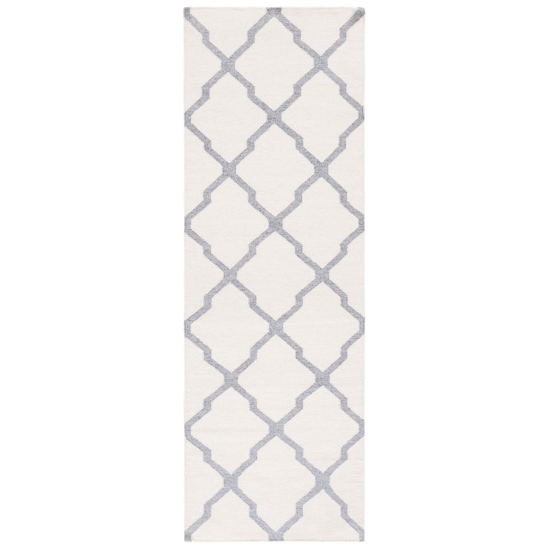 Rodgers Hand Woven Flat Weave Wool/Viscose/Cotton Geometric Rug in Ivory/Gray, Runner 2'6" x 8'