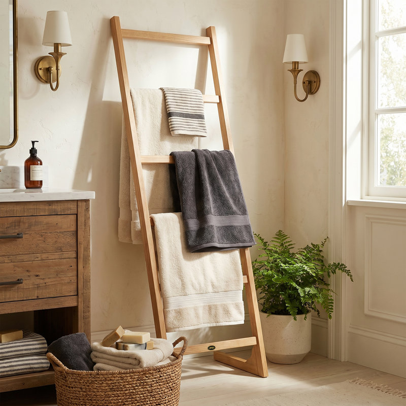 Towel Self-Standing 6' Blanket Ladder