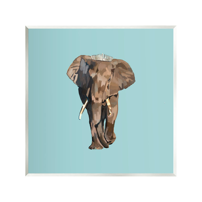 «Elephant in Tiara Crown» par Amelia Noyes
