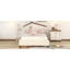 Lit plateforme en bois avec tête de lit en forme de maison-517433432-517433434