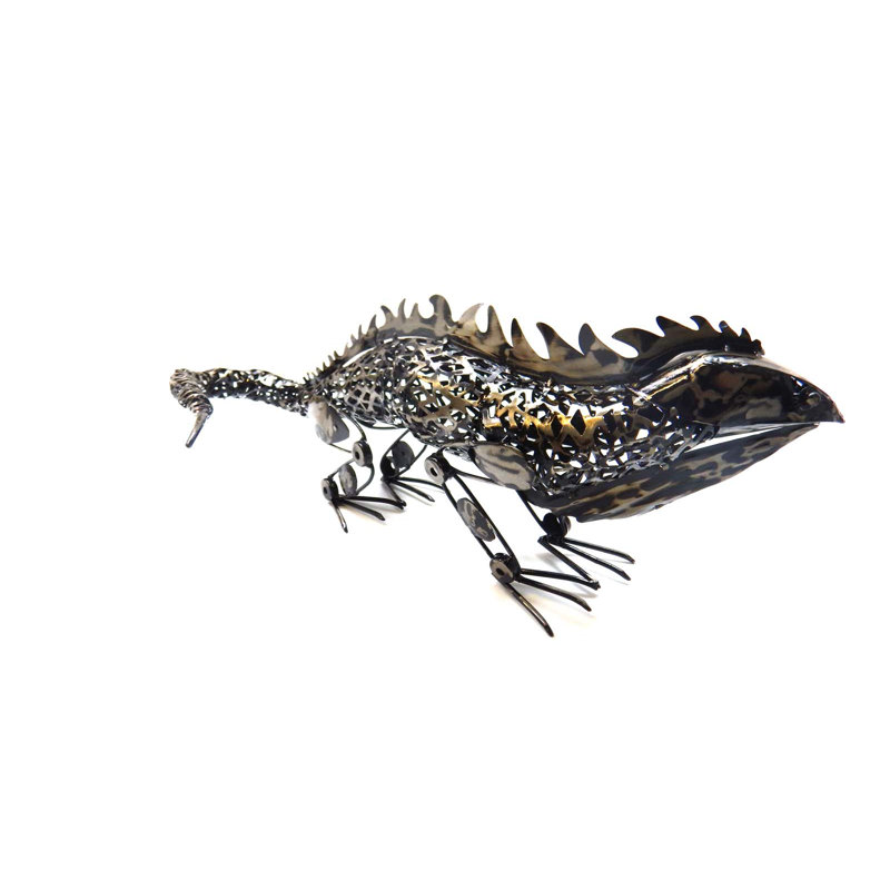 Weber Lizard Statue