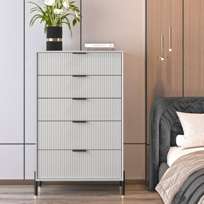 Kenery 30.6'' W 5 - Drawer Dresser
