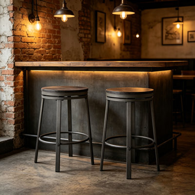 Ensemble de 2 tabourets pivotants avec pieds en métal et structure en bois, tabourets à hauteur de comptoir rotatifs à 360 ° pour îlot de cuisine, repose-pieds circulaire robuste, noir et brun