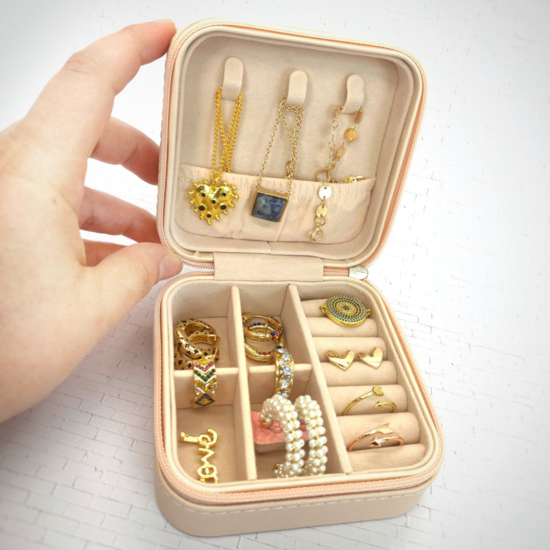 Petite boîte à bijoux