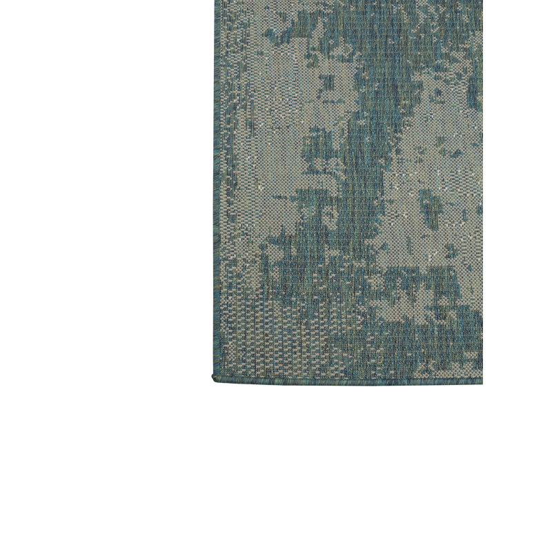 Indoor / Outdoor Rug, Rectangle 7'10" x 10'