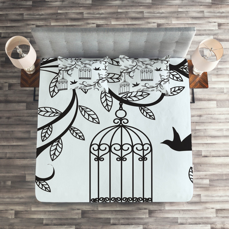 Farmhouse / Country Polyester Coverlet, King Bedspread + 2 Shams