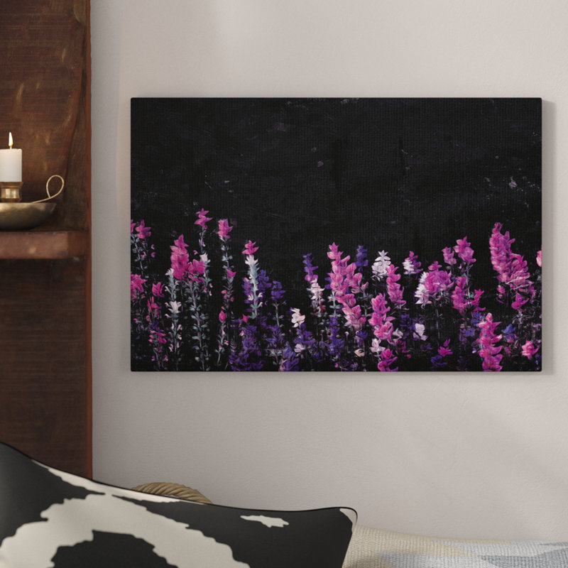 «Flowers on the Ground», impression, H 16 po x l 20 po x P 1,5 po, Toile tendue