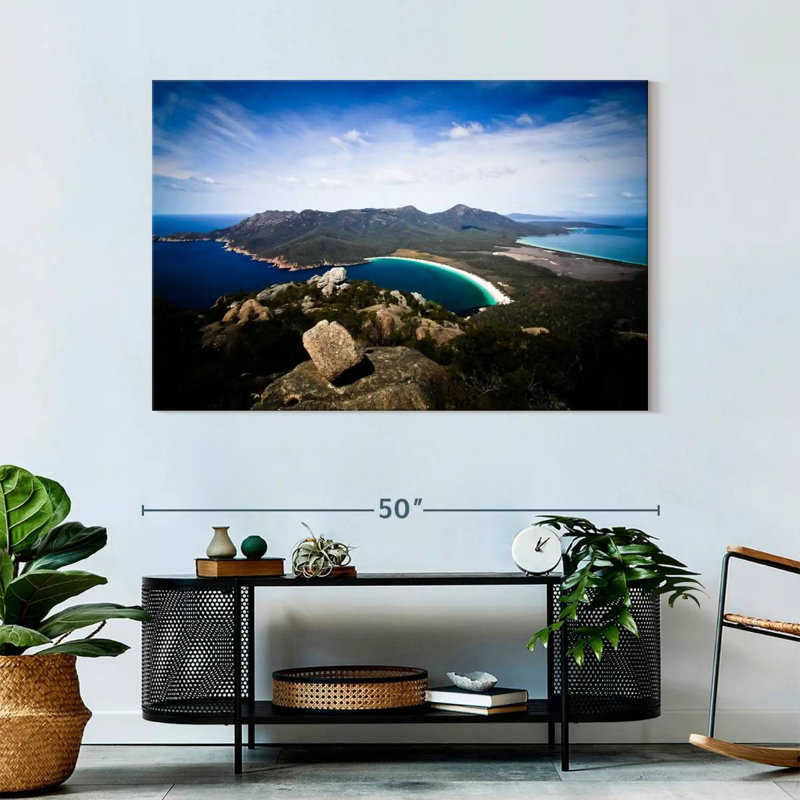 Gillard Coastal Wine Glass Bay, H 32 po x l 48 po