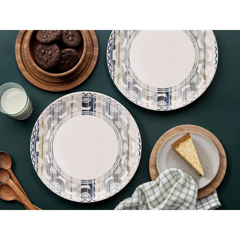 Ensemble d'assiettes de service