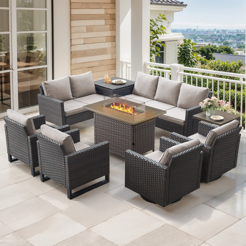 Ensemble de conversation de 9 pièces avec ensemble de foyer d'extérieur en osier toutes saisons Ingvald, Beige