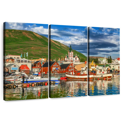 Port Gillard Husavik