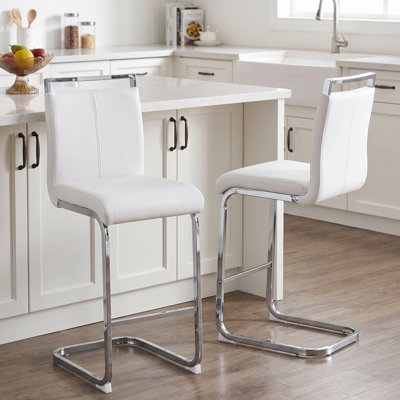 Tabouret de comptoir en similicuir 25 po avec structure en métal Chatrice