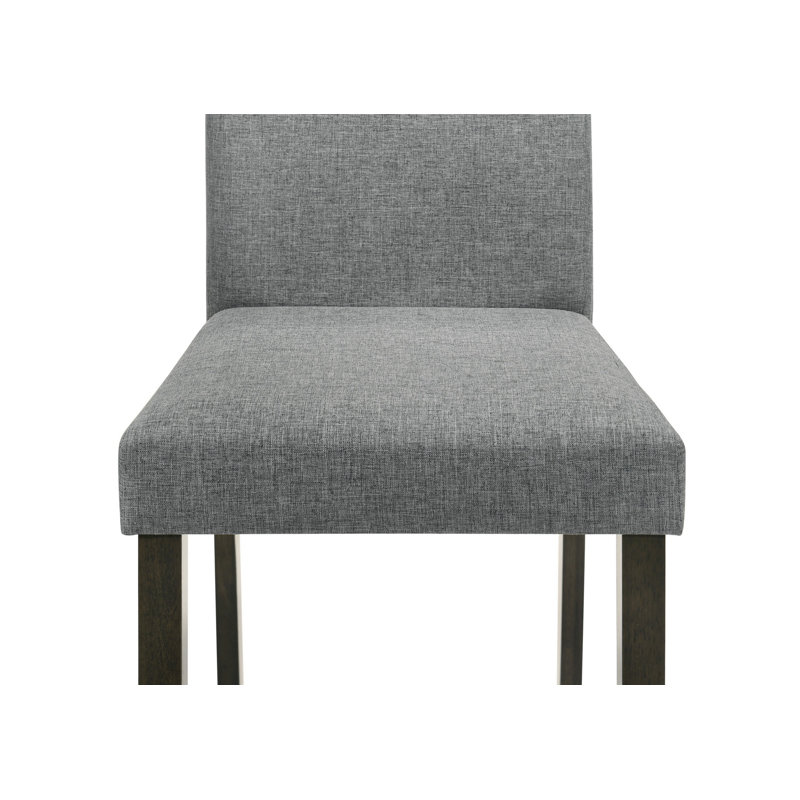 Quatre chaises d'appoint de style contemporain rembourrées pour la salle à manger