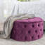 Velours fuchsia élégant pour une chambre de bébé chic et glamour avec accents capitonnés