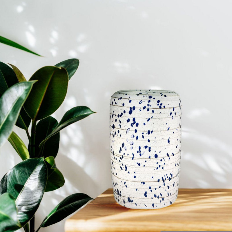 Derenda Ceramic / Porcelain Table Vase