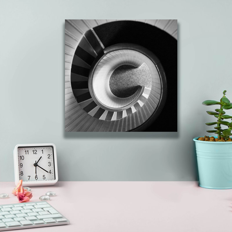 Ivy Bronx «Spiral Staircase No. 4» par Photoinc Studio, art mural sur toile, 12 po x 12 po, H 12 po x l 12 po x P 0,75 po