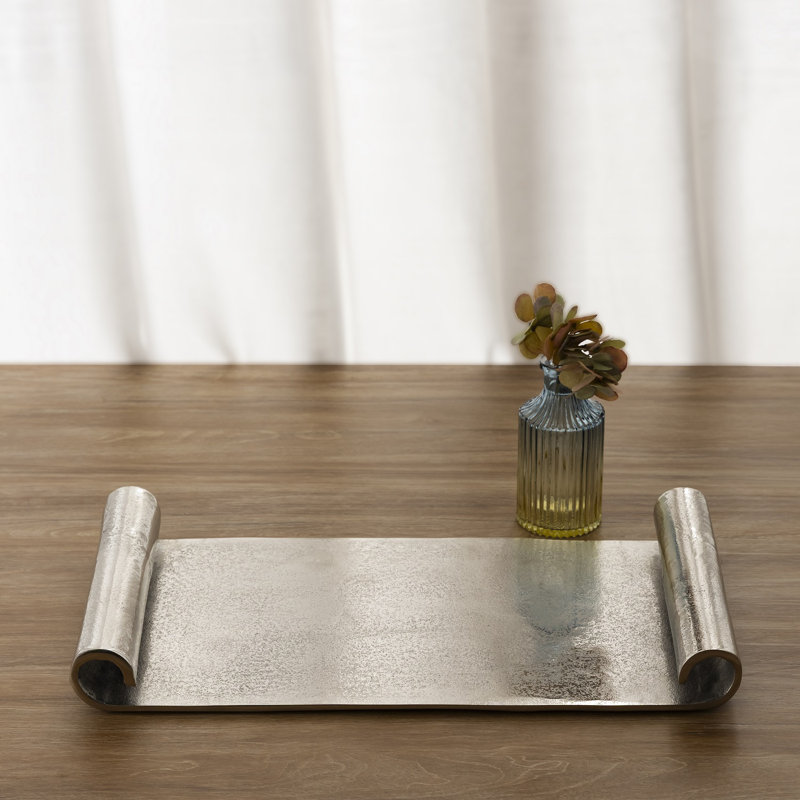 Plateau à volutes en aluminium, L 25 po x P 15 po x H 2 po, Argent argent
