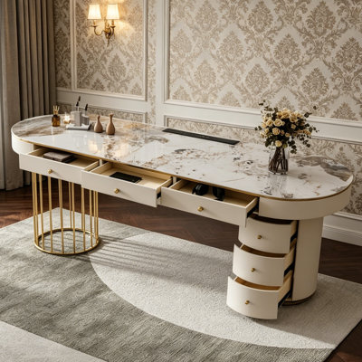 Bureau simple et luxueux
