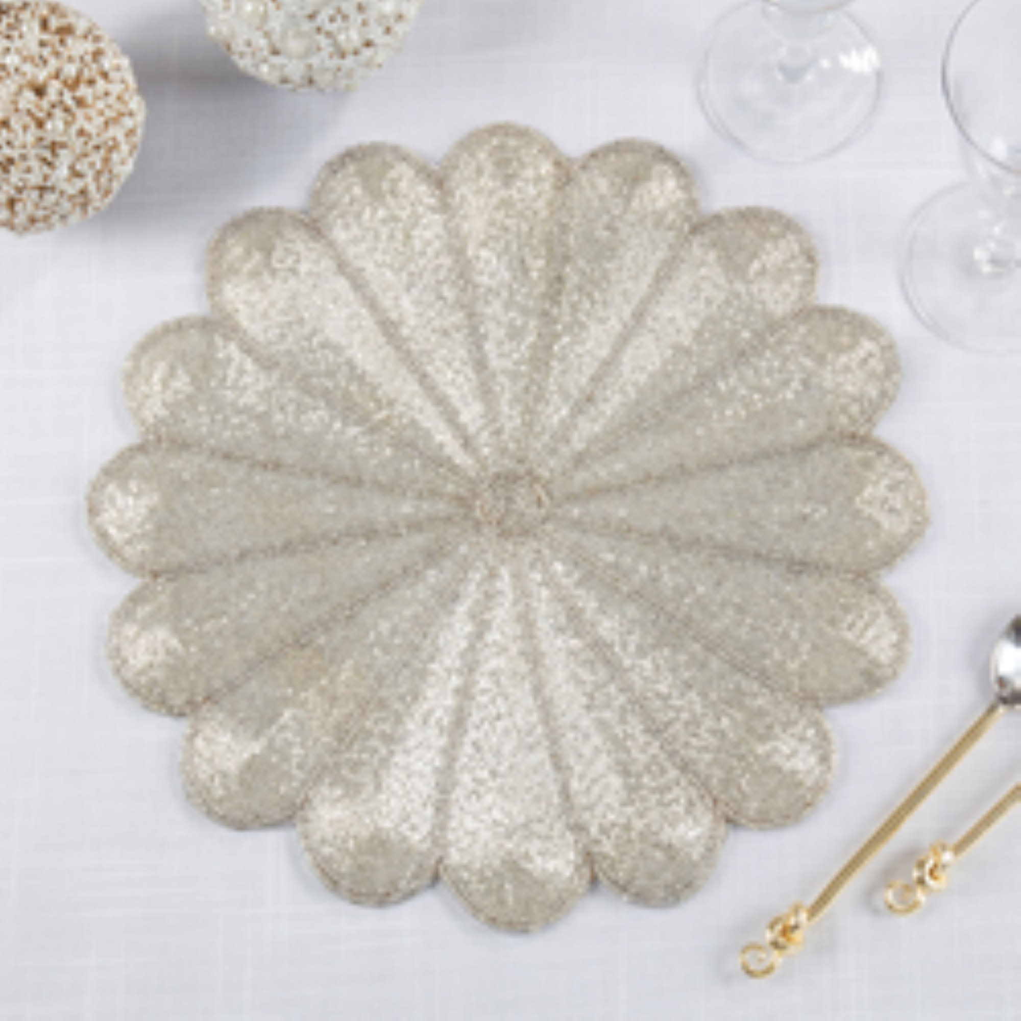 Kaeto Flower Design Beaded 15" Glass Placemat, Silver