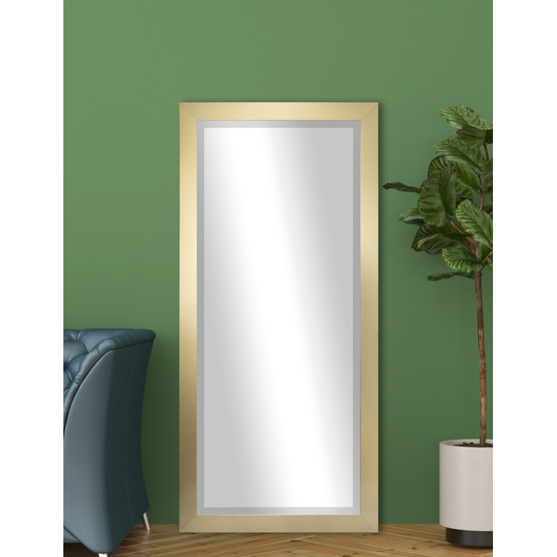 Miroir biseauté pleine longueur Shawhan, 65,5 po x 25 po, Doré