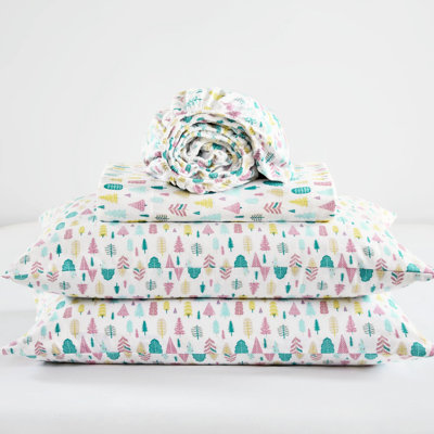 Queen Size Cotton Flannel Sheet , 4 Pieces, White Holiday Trees Print, , Warm And Machine Washable Pcs Printed Warm, Washable, , Fitted Elasticized For Good Coverage