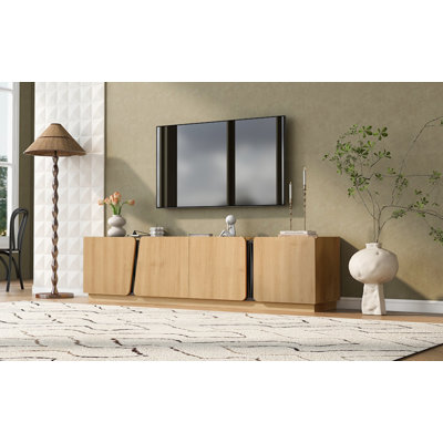 Armoire de rangement de style moderne avec un coin arrondi, un plateau en contraste de marbre et des tablettes intérieures réglables pour l'organisation à la maison, chêne