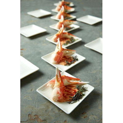 Assiettes rectangulaires Lines, 9 po, par Luzerne