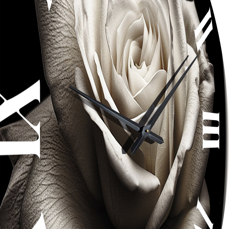 Horloge murale rose, horloge décorative fleur blanche - gouttelettes de rosée du matin I, Petit