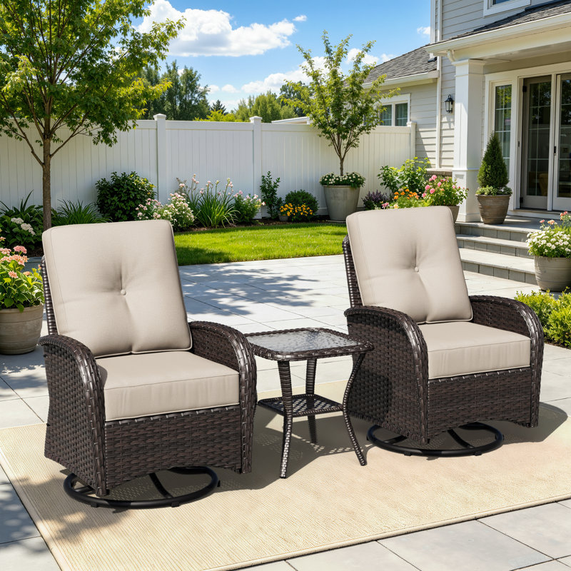 Ensemble de patio pivotant en osier 3 pièces avec table d'appoint Hilmir, Beige, Brun