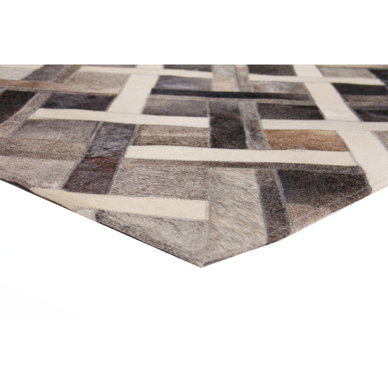 Natural Hide Cowhide Geometric Area Rug, Rectangle 5' x 8'