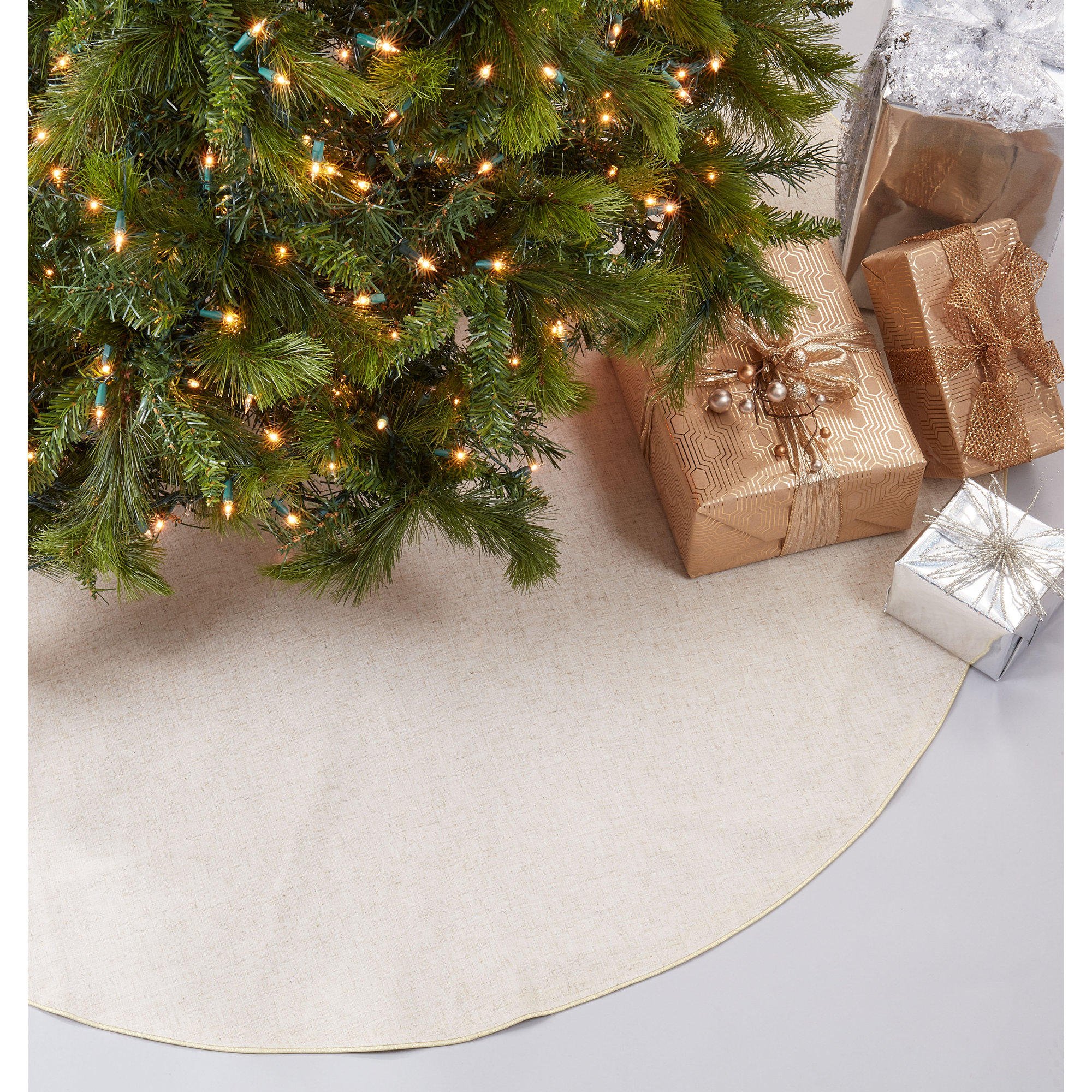 Nylah Tree Skirt, 84", Gold