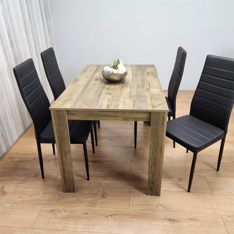 Rionach 4 - Person Dining Set