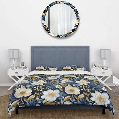 White And Blue Ranunculus Fauna Pattern III Floral Duvet Cover