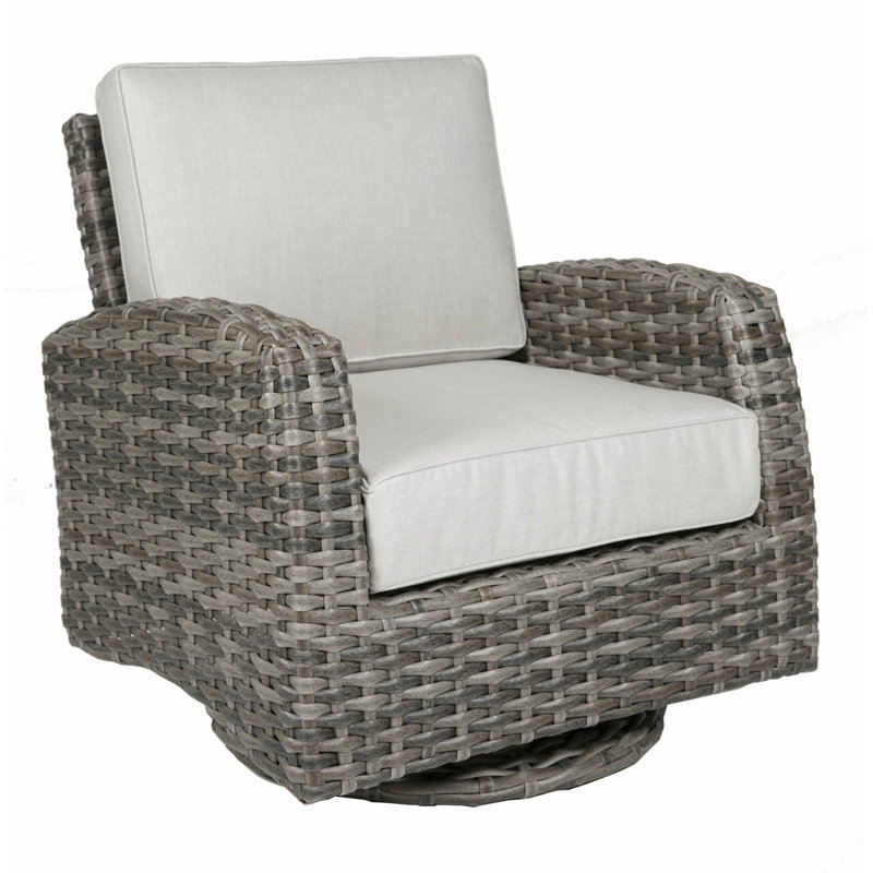 Catalina Outdoor Swivel Lounge Chair